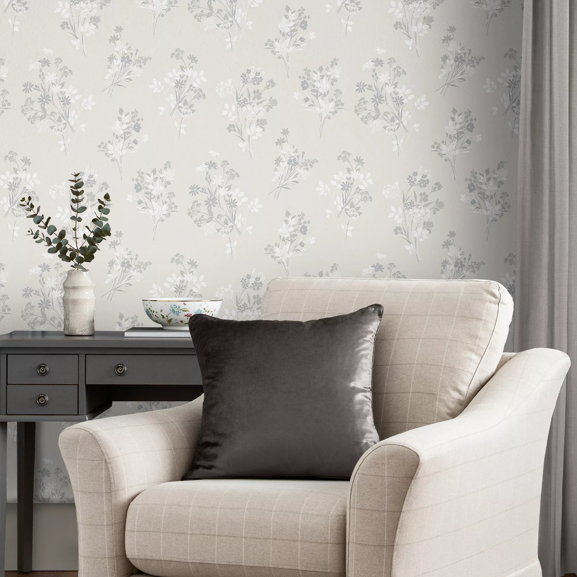 Laura Ashley Igerna Cream, Grey & White Floral Smooth Wallpaper 7 Laura Ashley Igerna Cream, Grey & White Floral Smooth Wallpaper - Image 5